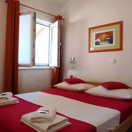 Apartament Ivano *